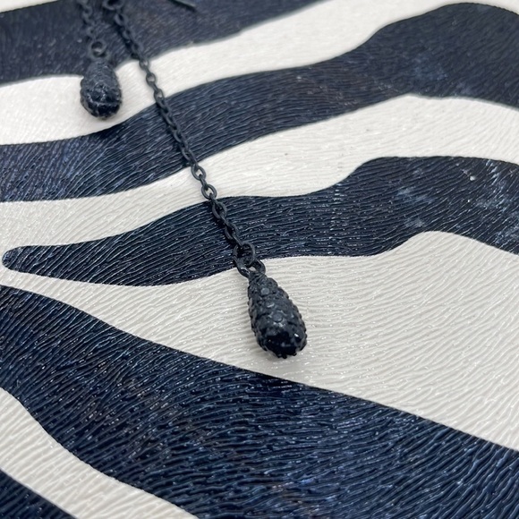 Black Rhinestone Drop Chain Earrings - Picture 7 of 7